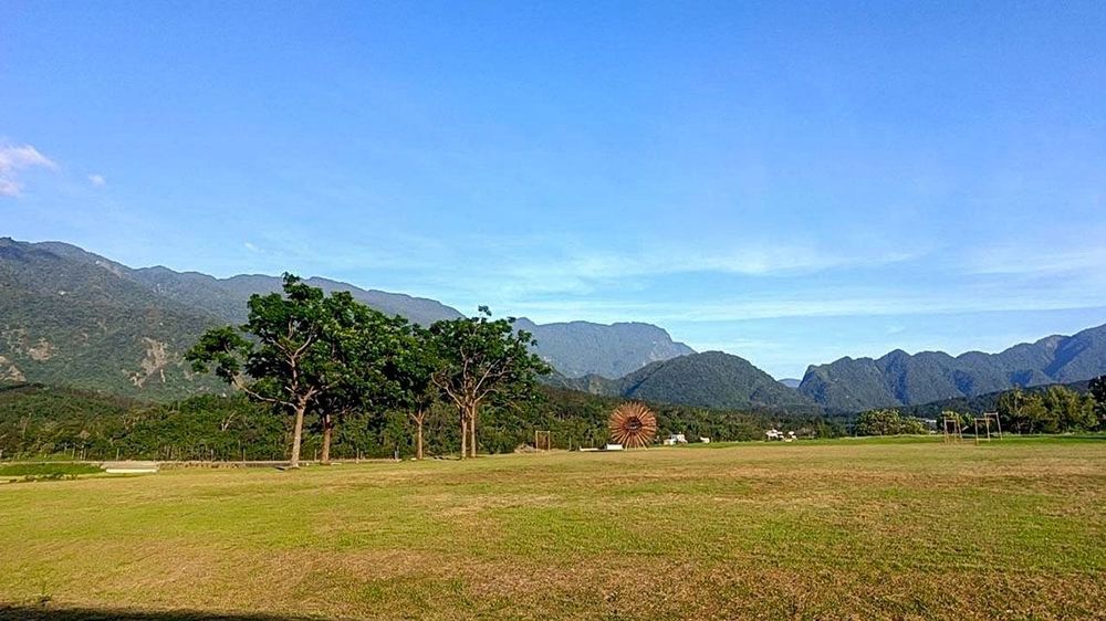「天賜糧源」碾米廠位於永豐村，重整舊糖廠為農村實驗基地，提供農民教育及多功能空間。 照片提供者：天賜糧源