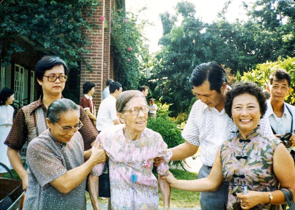 1982年代年連瑪玉重返彰化 照片提供者：彰基文史博物館藏／拍攝年份：1982