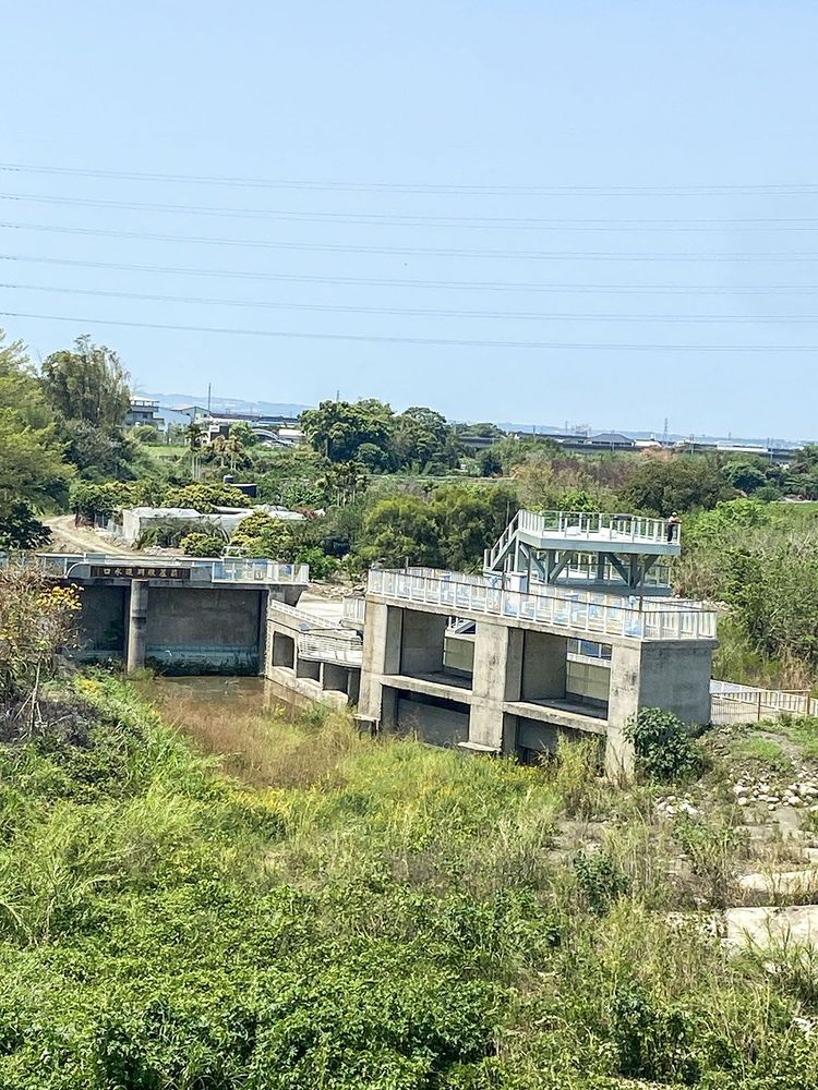 日治時期進水口遠景 照片提供者：臺中市后豐社區大學廖啟宗、吳怡靜、詹智傑共同提供 / 拍攝日期：2023/4/2