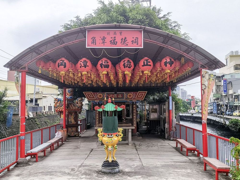 水上土地公 照片提供者：臺中市后豐社區大學廖啟宗、吳怡靜、詹智傑共同提供 / 拍攝日期：2025/4/20