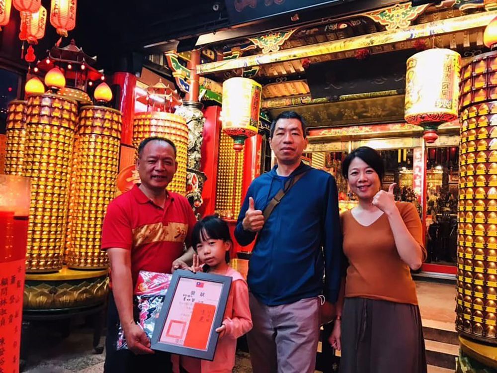 中興莊112年青創據點開幕，古龍山舉辦「寫生比賽」。照片提供：古龍山