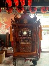 玄天上帝出巡神轎。（照片提供者：英語系陳鈺欣、王苡臻、魯姵廷）