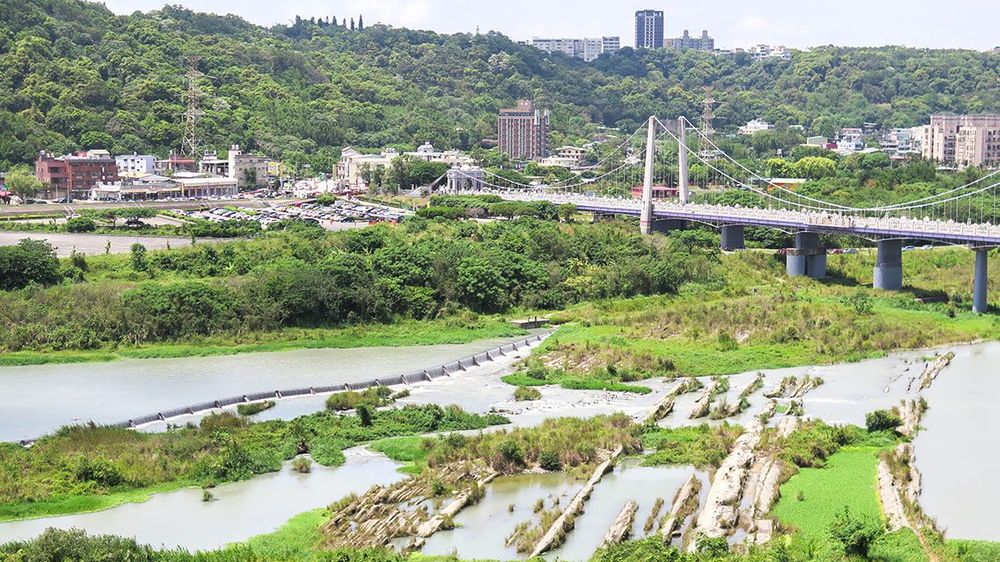 大溪人行景觀橋照片拍攝者：林炯任 / 拍攝日期：2021/4/24