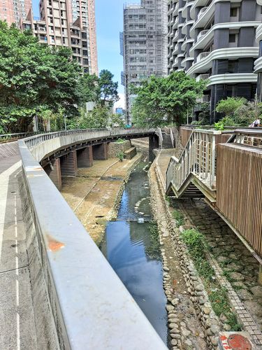 17瑠公圳