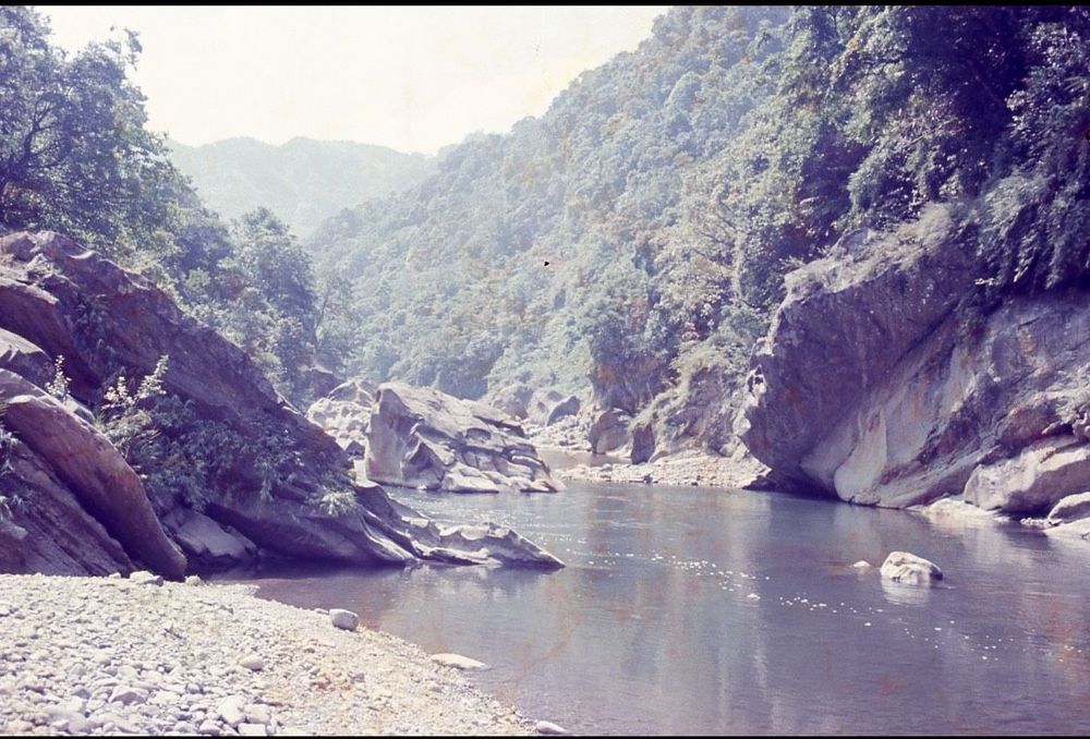 《三峽春色》參考照片（位於今大豹溪）/提供者：李梅樹紀念館