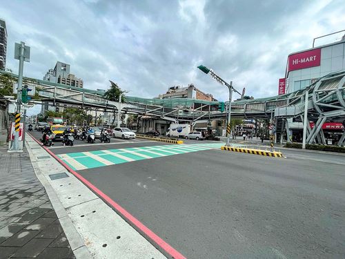 12縣民大道