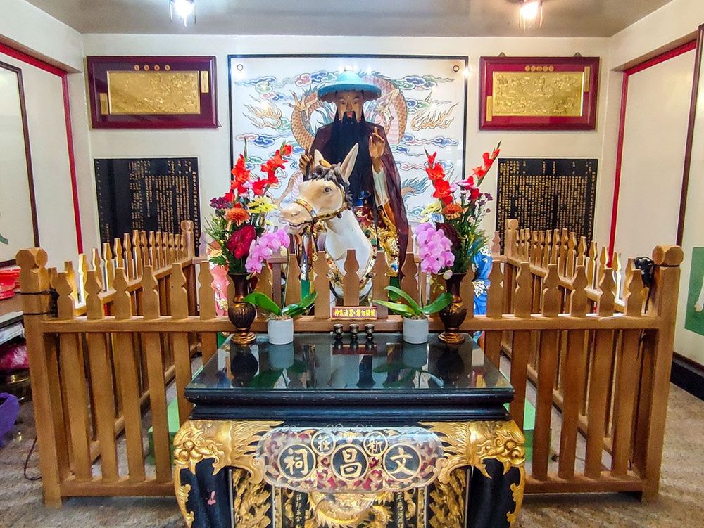 祿馬殿內的神像。照片拍攝者：海山文史團隊
