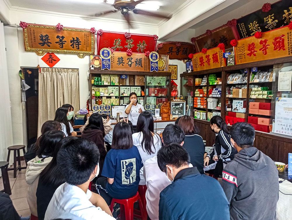 學生至祥興行學習校外教學。照片拍攝者：北大高中三峽學教師團隊
