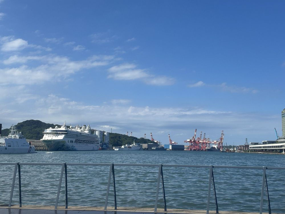 是我們當時去基隆港踏查港口景象。拍攝者：張妙恩/拍攝日期：2025.11.3