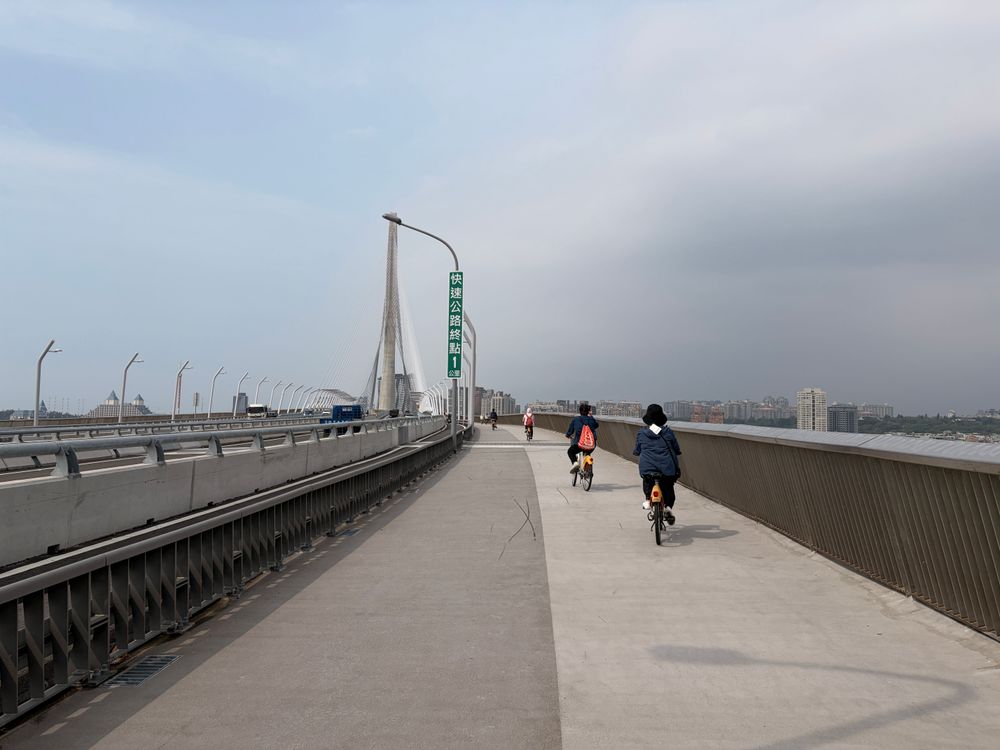 淡江大橋上風光（照片提供者：新北市政府）