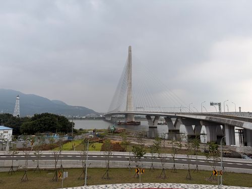 01-1淡江大橋