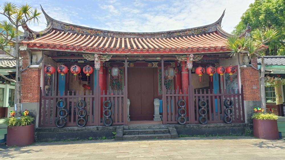 大觀義學古建築正面照片（照片提供者：梁宏華 / 拍攝日期：2026.08.13）