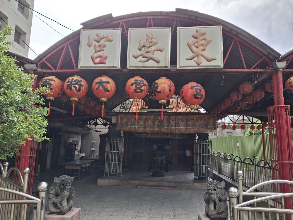 東安宮供奉來自嘉義的東營大將軍（照片提供者：張銓津 / 拍攝日期：2026.07.23）