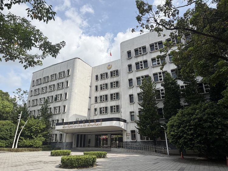 02海山郡役所（現今新北市政府警察局總局）