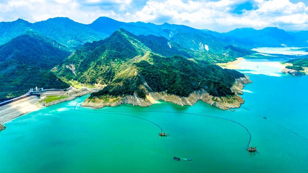 曾文水庫的山光湖色空拍圖 照片提供者：西拉雅國家風景區管理處