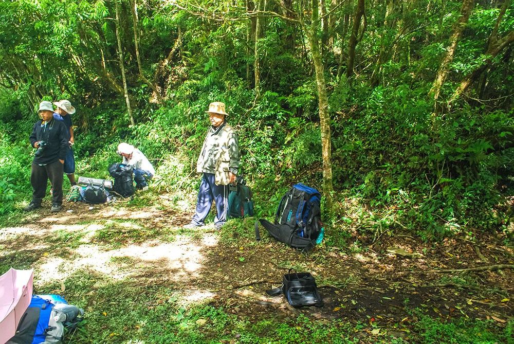 浸水營駐在所的地基平臺，可見當時的遺跡和遺物 照片提供者：原住民族委員會原住民族文化發展中心／拍攝日期：109.11.27