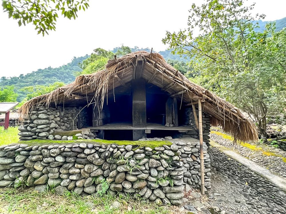 野銀高屋 Yami (Tao) Workshop in Ivalino 照片拍攝者：原住民族委員會原住民族文化發展中心 / 拍攝日期：2022