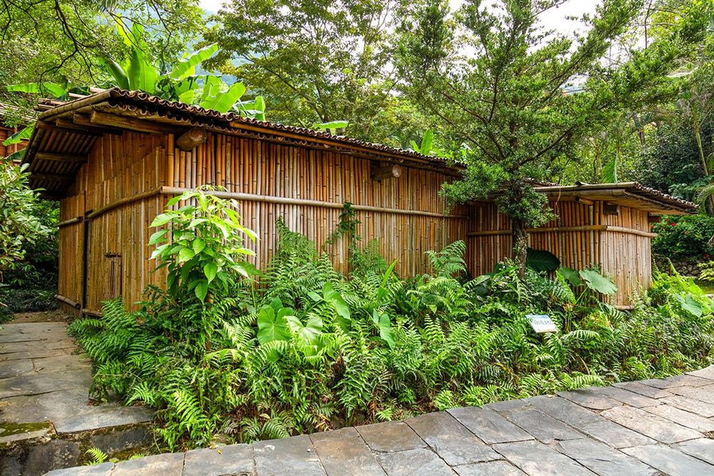 十八兒社住家 Traditional Saisiyat House in Shihbaer Village 照片拍攝者：原住民族委員會原住民族文化發展中心 / 拍攝日期：2022