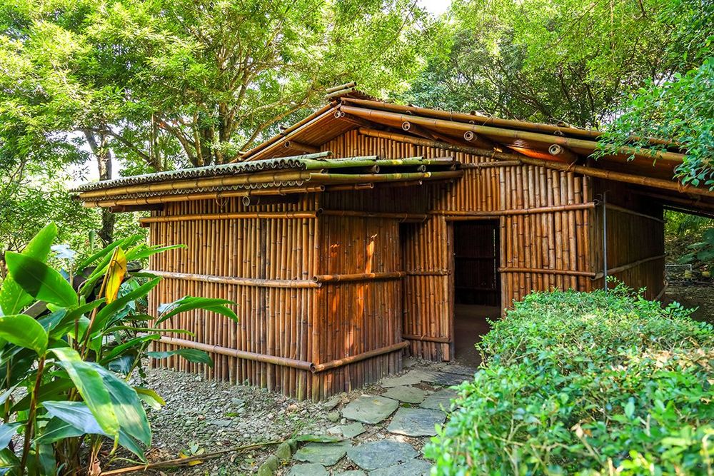 瓦羅社住家 Traditional Saisiyat House in Waluo Village 照片拍攝者：原住民族委員會原住民族文化發展中心 / 拍攝日期：2022