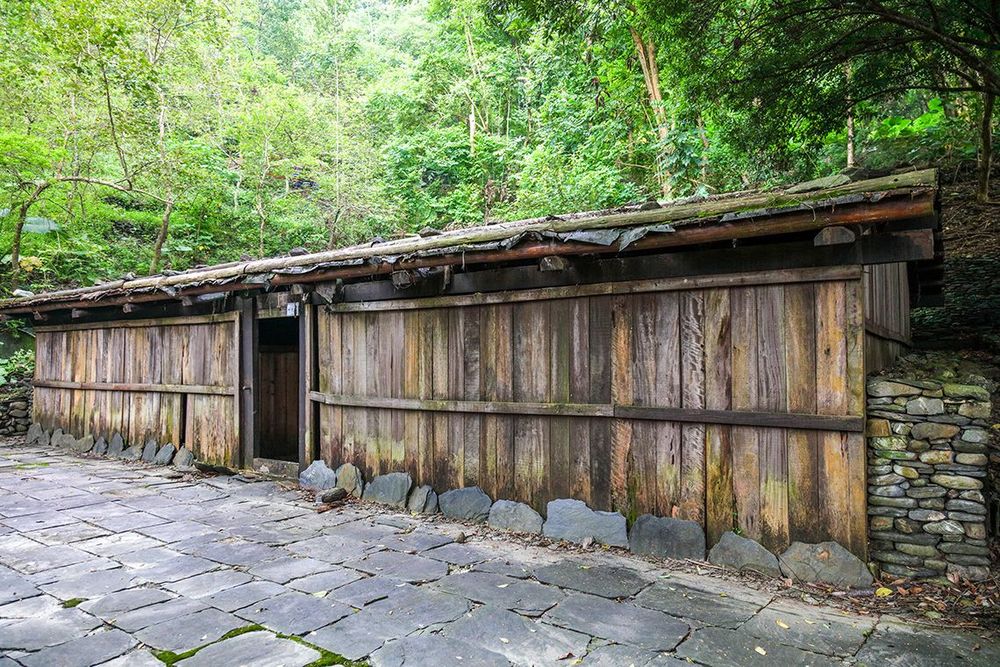 利稻社住家 Traditional Houses in Lidao Village 照片拍攝者：原住民族委員會原住民族文化發展中心 / 拍攝日期：2022
