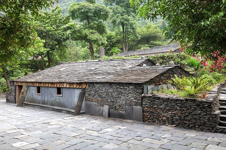 36魯凱族傳統建築 Traditional Rukai Architecture