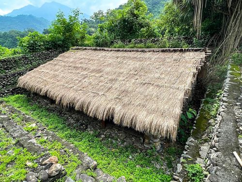 18雅美族(達悟族)傳統建築 Traditional Yami (Tao) Architecture