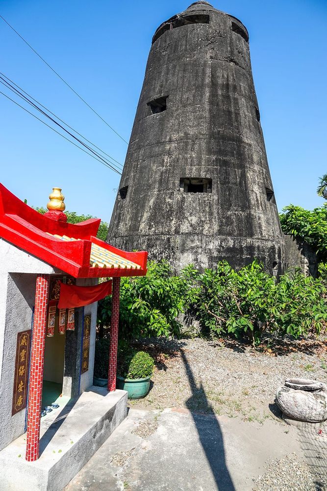 三層樓高的偵測站，當地人都稱之為碉堡 照片拍攝者：客家委員會客家文化發展中心提供 / 拍攝日期：2022