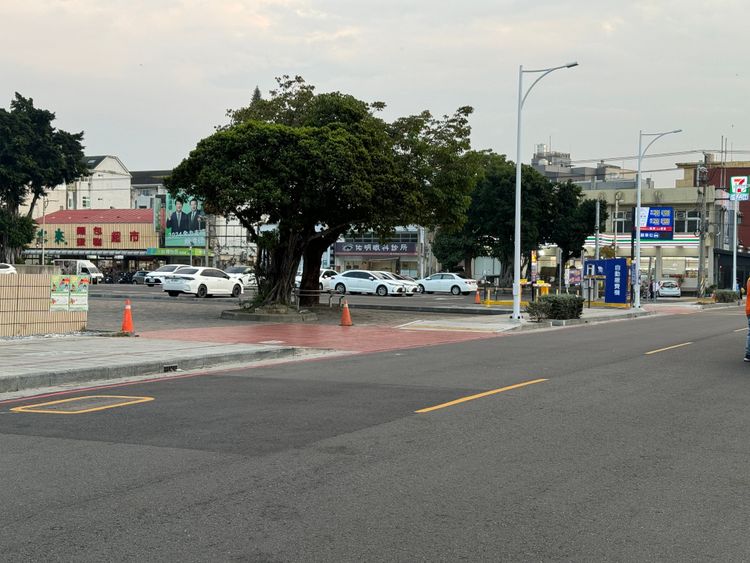 15光復路收費停車場前