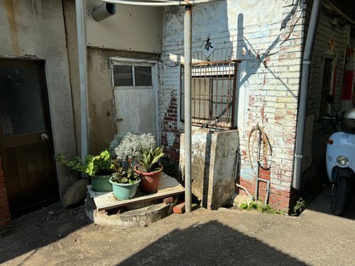 42開元路配天宮斜對面的巷弄古井處