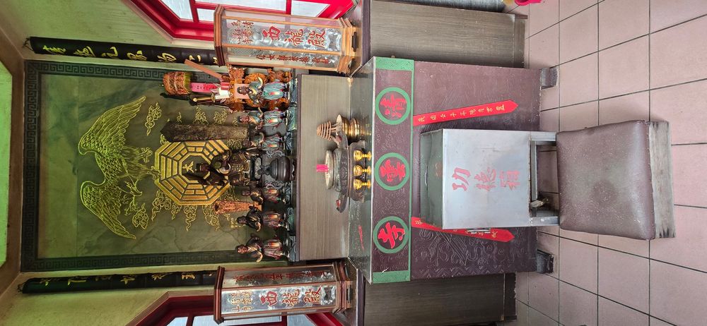 廟的二樓為清雲寺，主祀曹飛大仙(照片提供者：街密小組 / 拍攝日期：2025/6/16)